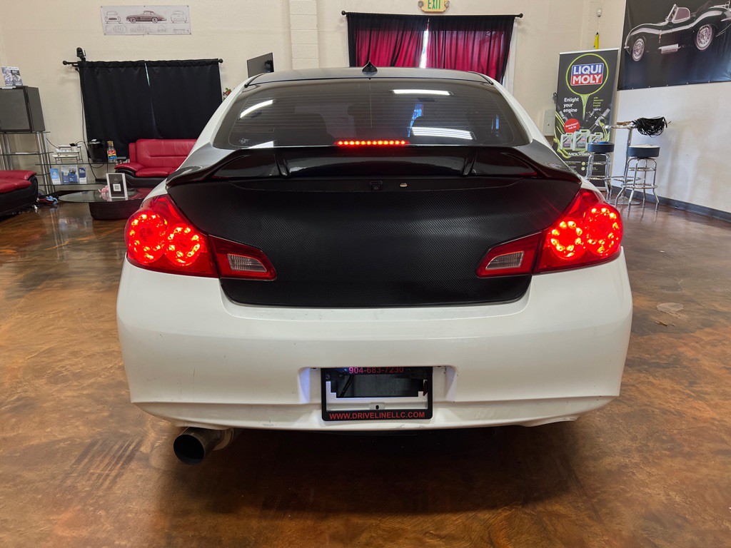 2013 INFINITI G37 Image 8