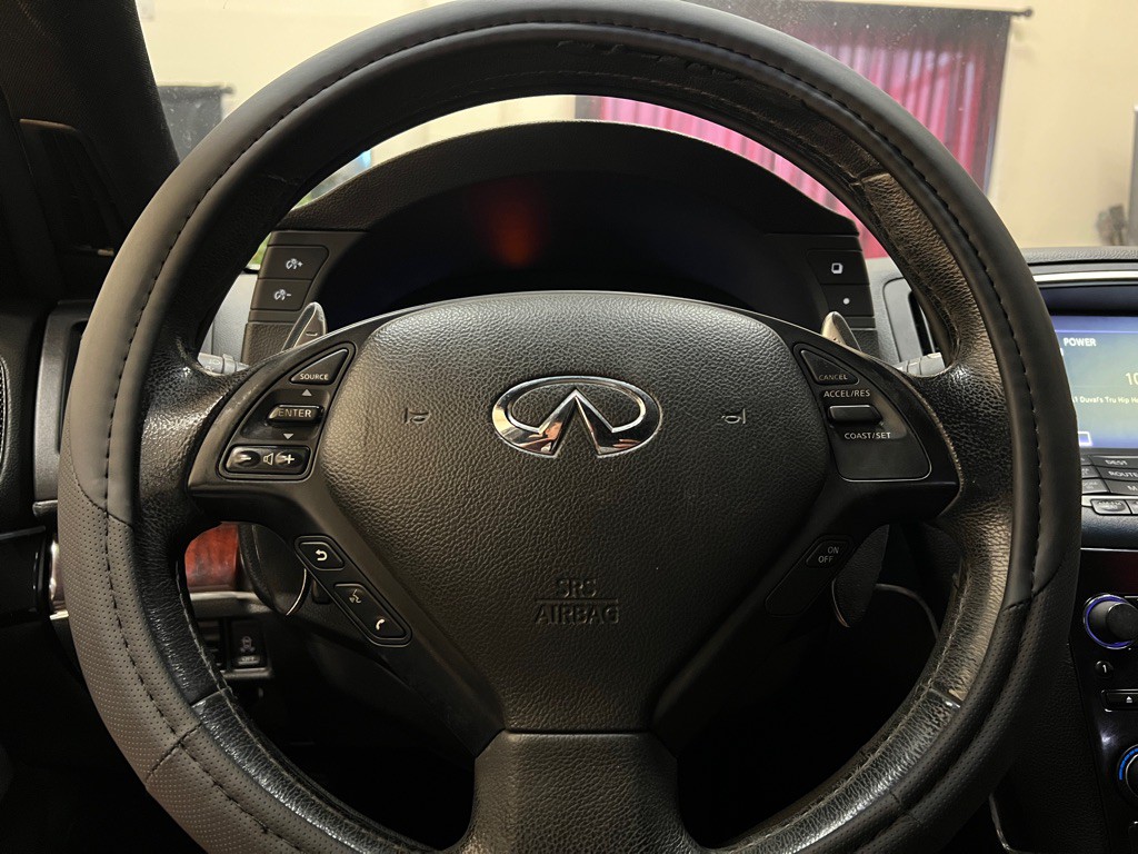 2013 INFINITI G37 Image 16