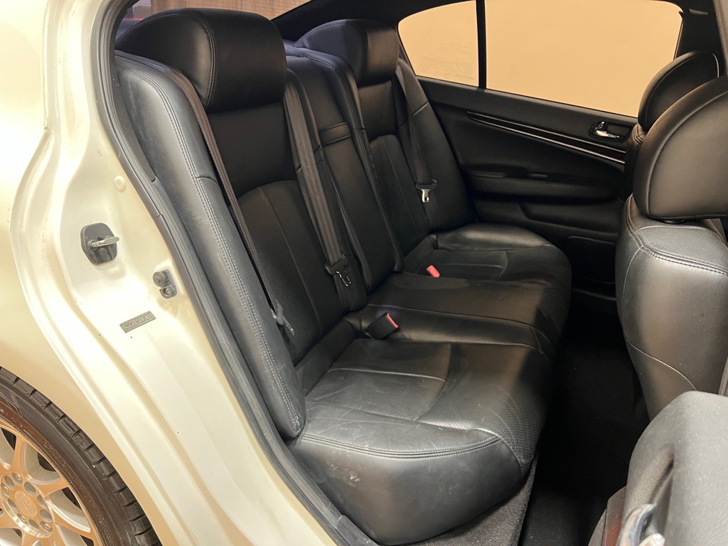 2013 INFINITI G37 Image 29