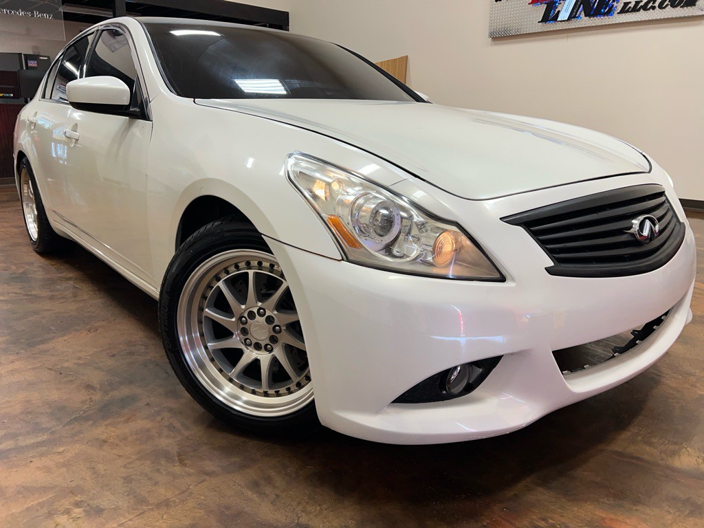 2013 INFINITI G37 Image 33