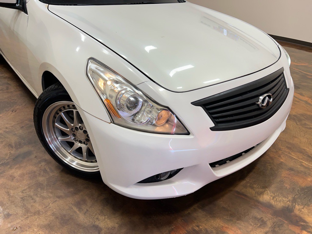 2013 INFINITI G37 Image 37
