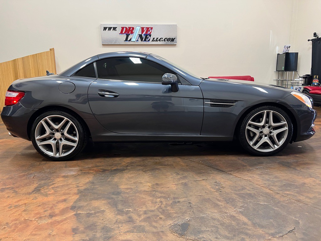 2013 Mercedes-Benz SLK-Class Image 20