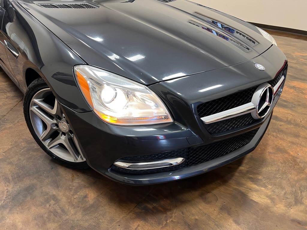 2013 Mercedes-Benz SLK-Class Image 45
