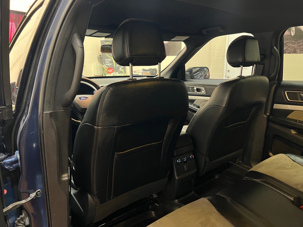 2017 Ford Explorer Image 31