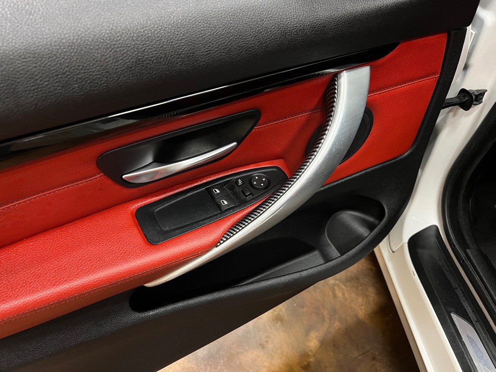 2017 BMW 4 Series Image 28