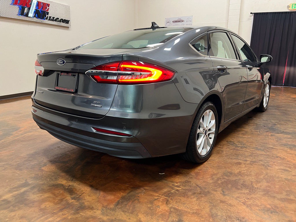 2020 Ford Fusion Image 9