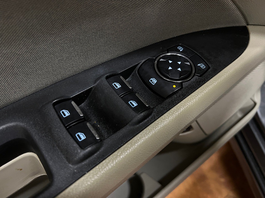 2020 Ford Fusion Image 19