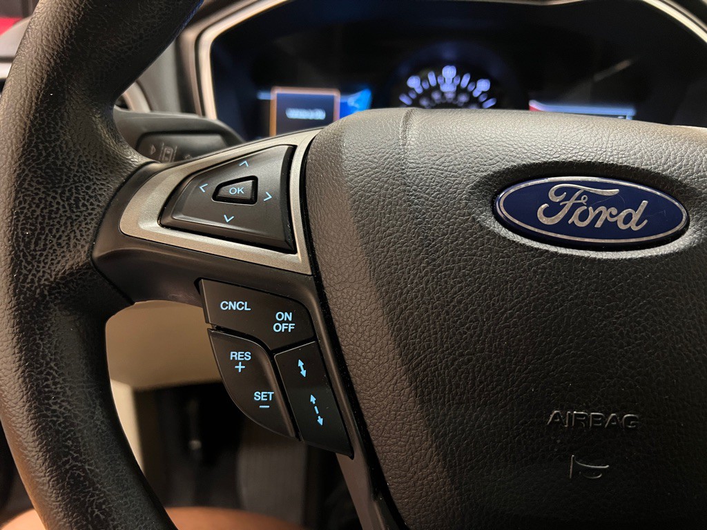 2020 Ford Fusion Image 22