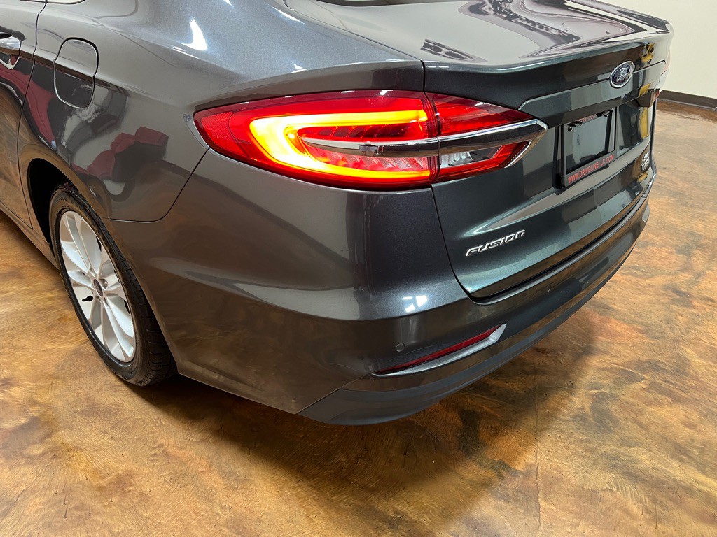 2020 Ford Fusion Image 44