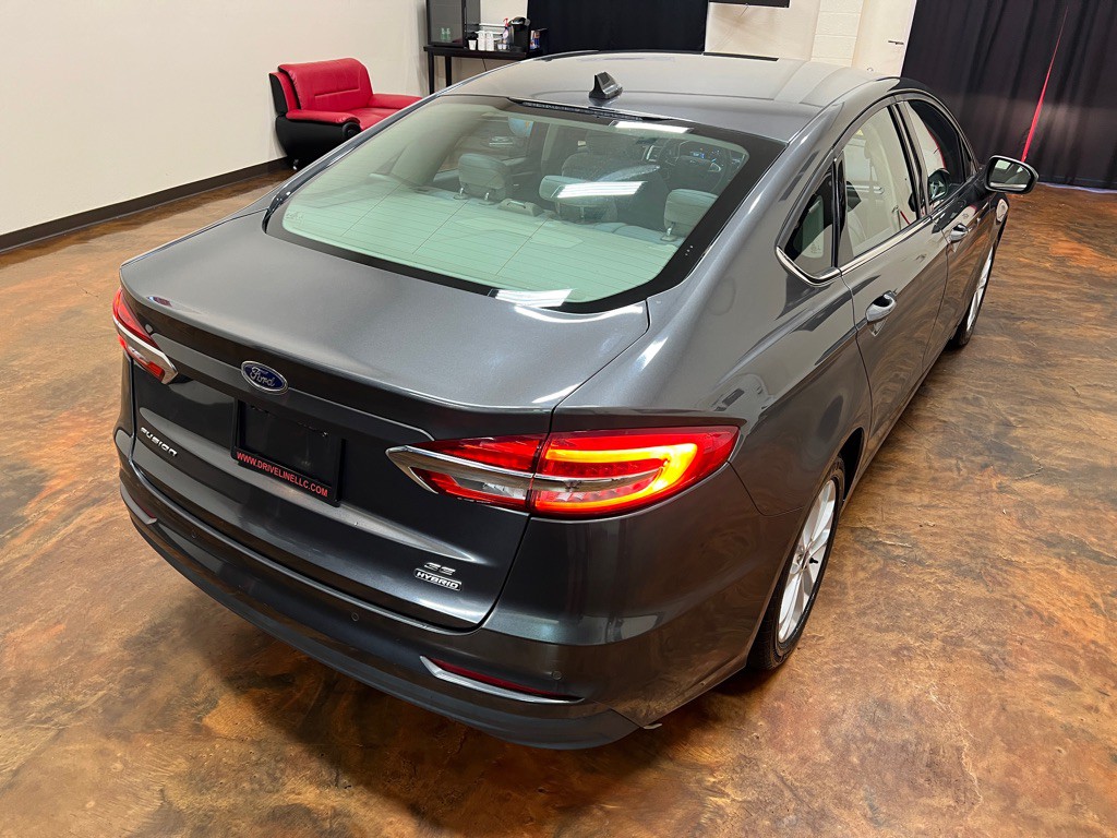 2020 Ford Fusion Image 48