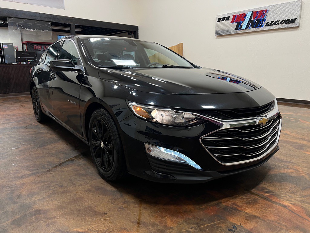 2021 Chevrolet Malibu Image 3