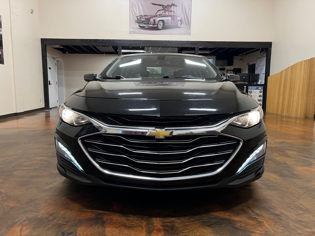 2021 Chevrolet Malibu Image 4
