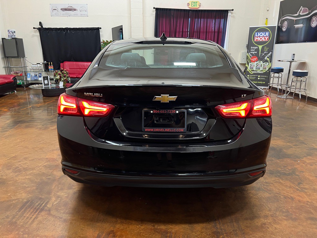 2021 Chevrolet Malibu Image 8