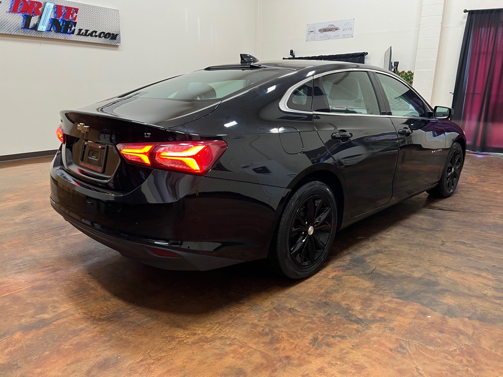 2021 Chevrolet Malibu Image 9