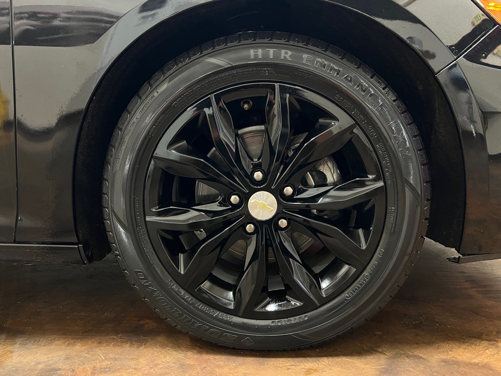 2021 Chevrolet Malibu Image 11