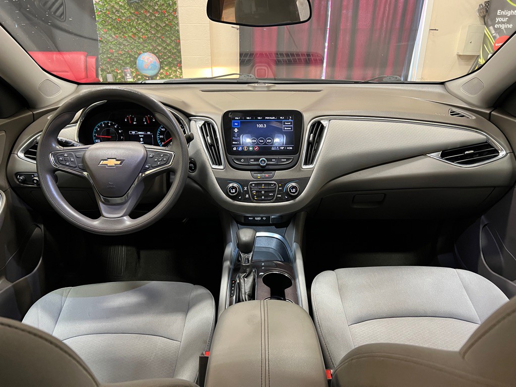 2021 Chevrolet Malibu Image 14