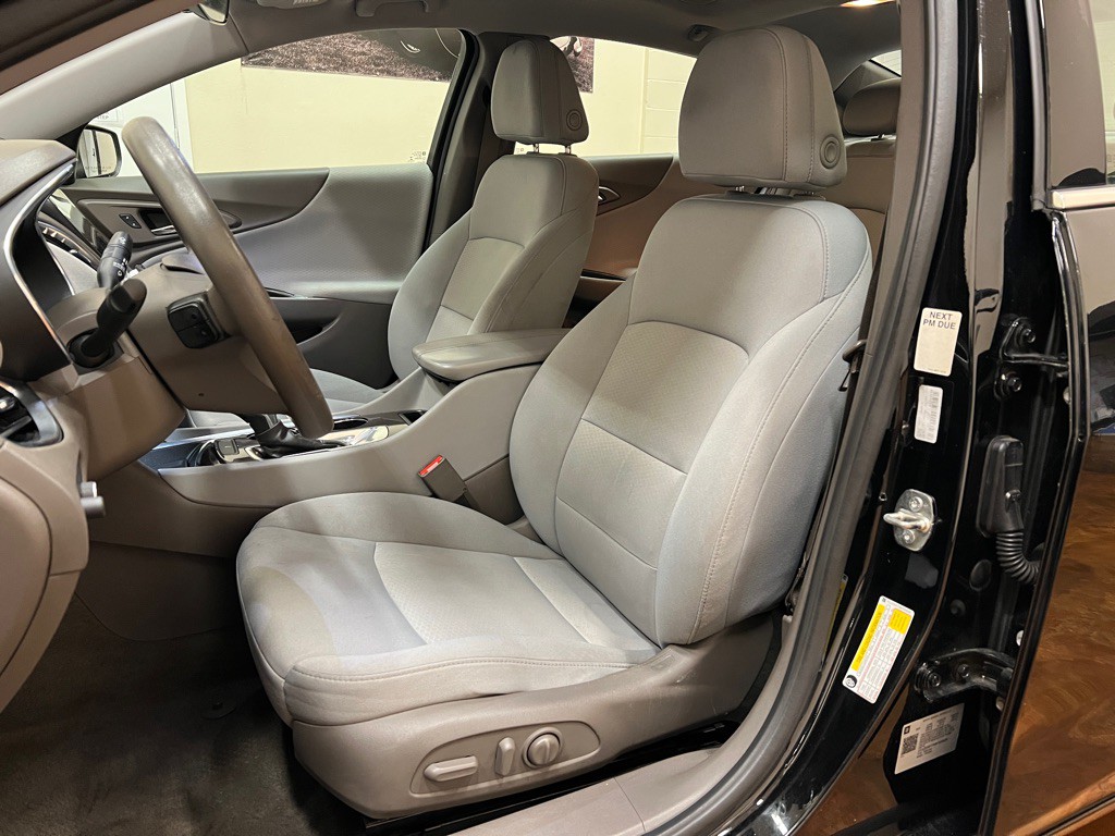 2021 Chevrolet Malibu Image 31