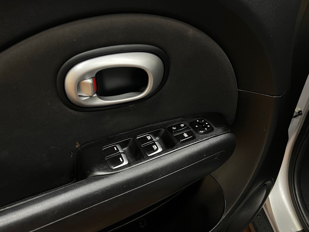 2019 Kia Soul Image 27