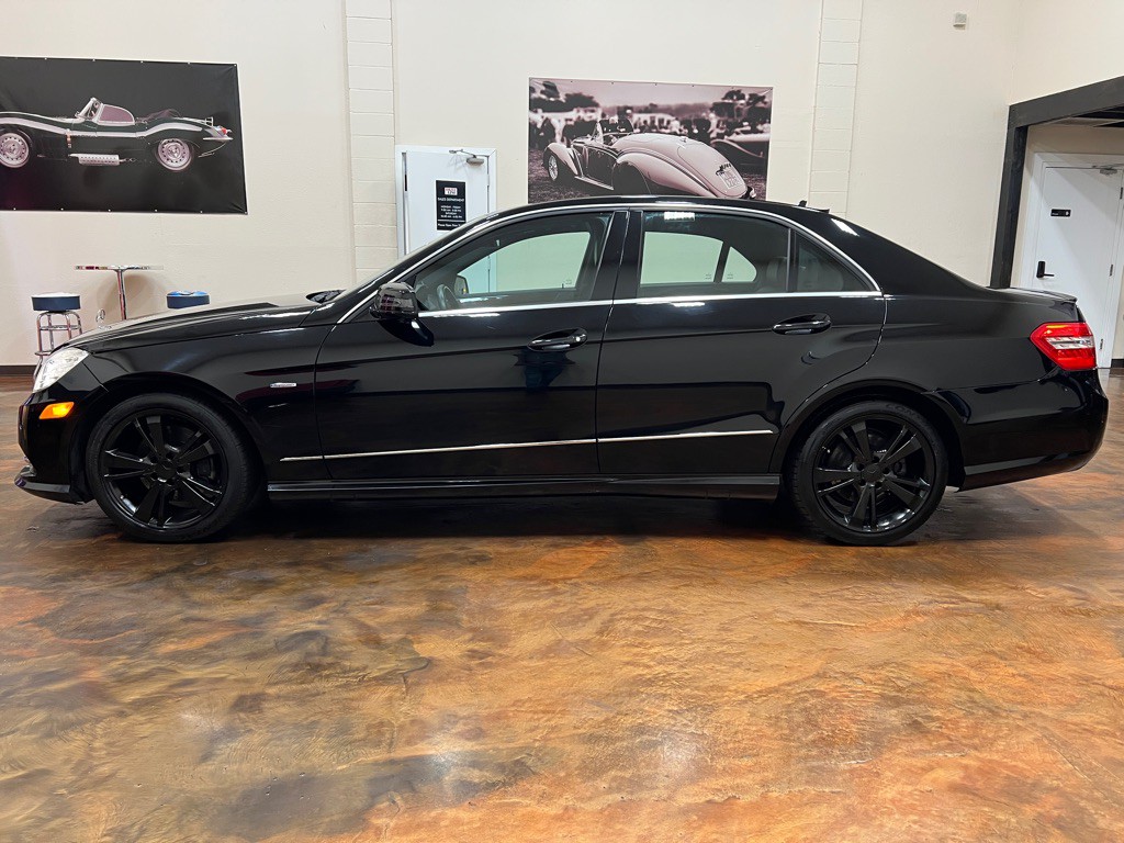 2012 Mercedes-Benz E-Class Image 6