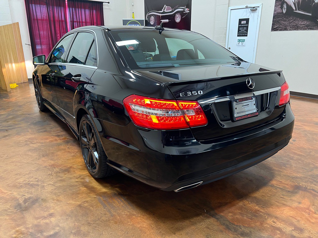 2012 Mercedes-Benz E-Class Image 7