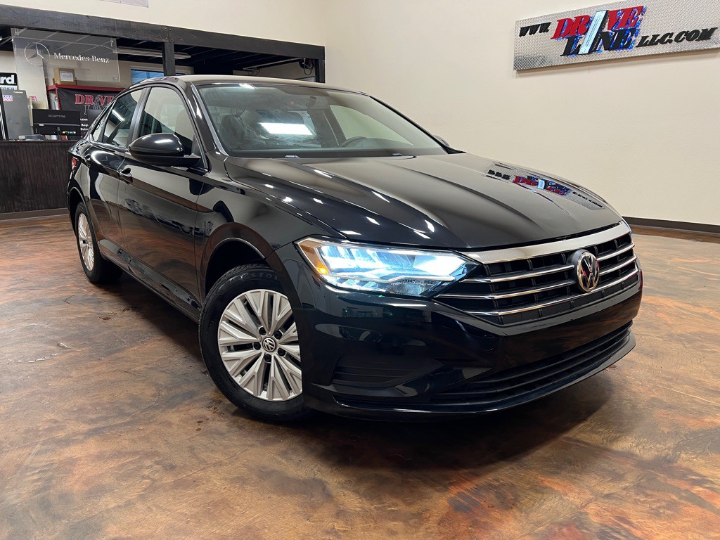 2019 Volkswagen Jetta Image 1