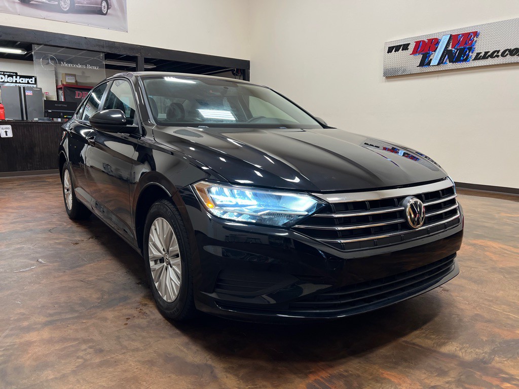2019 Volkswagen Jetta Image 3