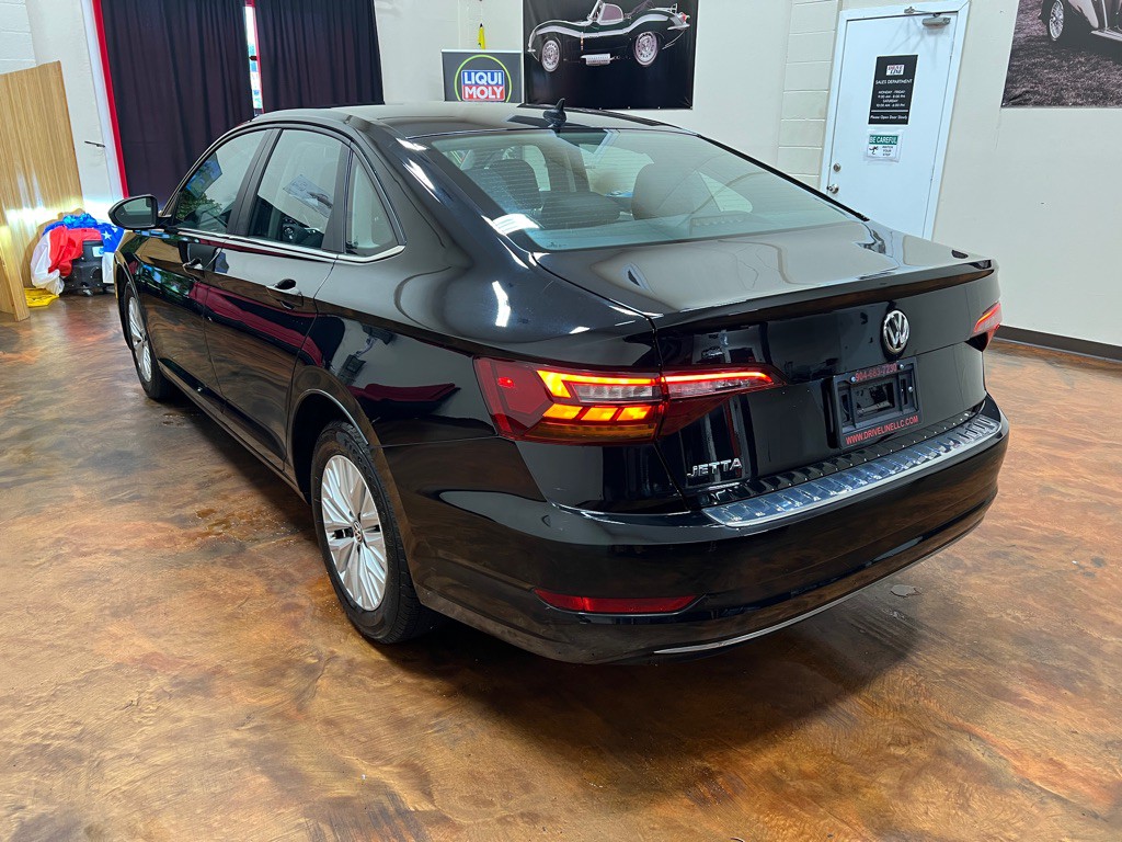 2019 Volkswagen Jetta Image 7