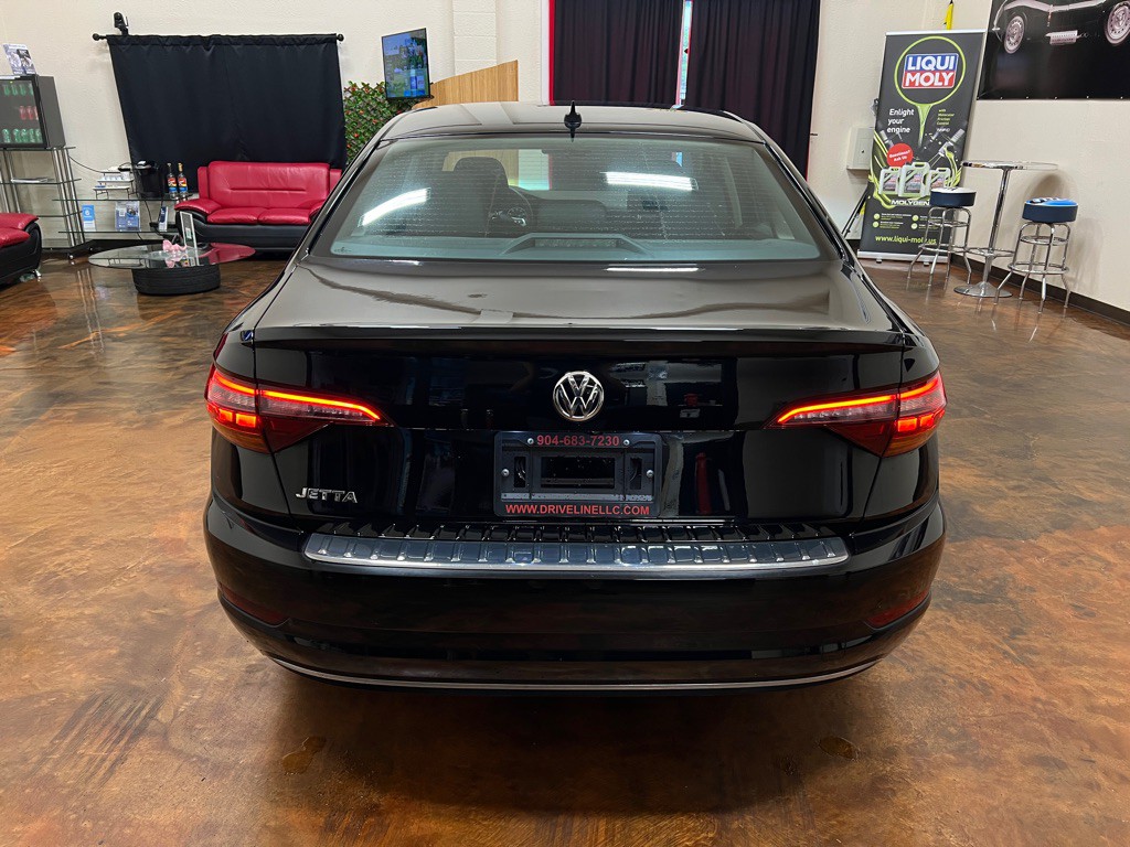 2019 Volkswagen Jetta Image 8
