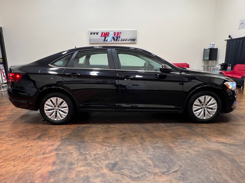 2019 Volkswagen Jetta Image 10