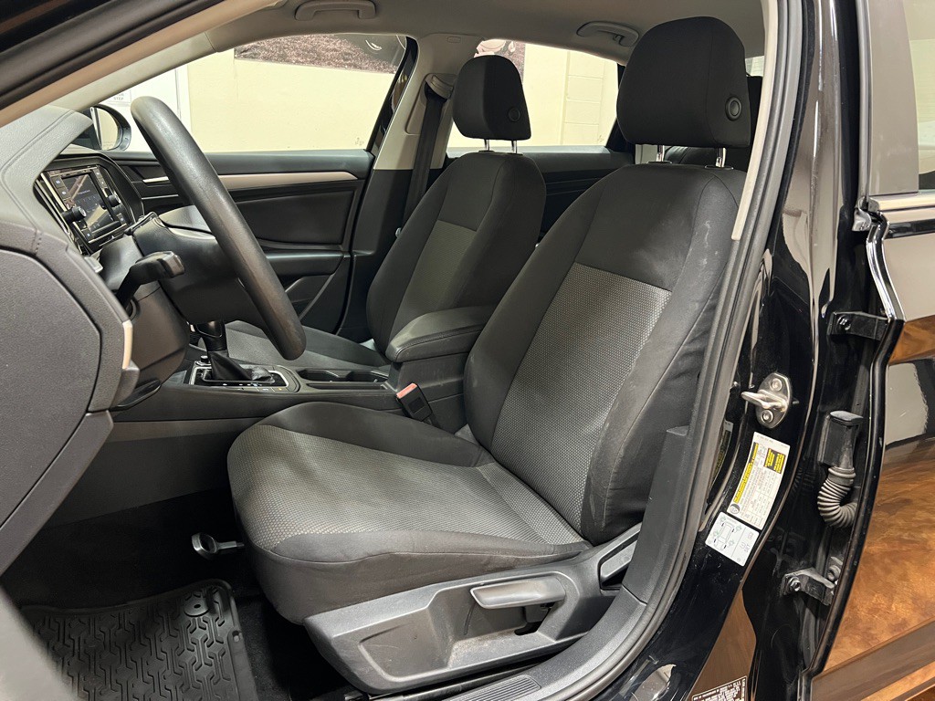 2019 Volkswagen Jetta Image 28
