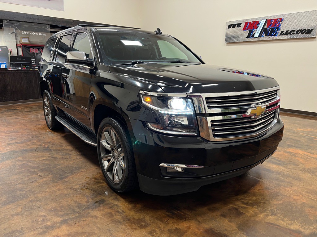 2017 Chevrolet Tahoe Image 3