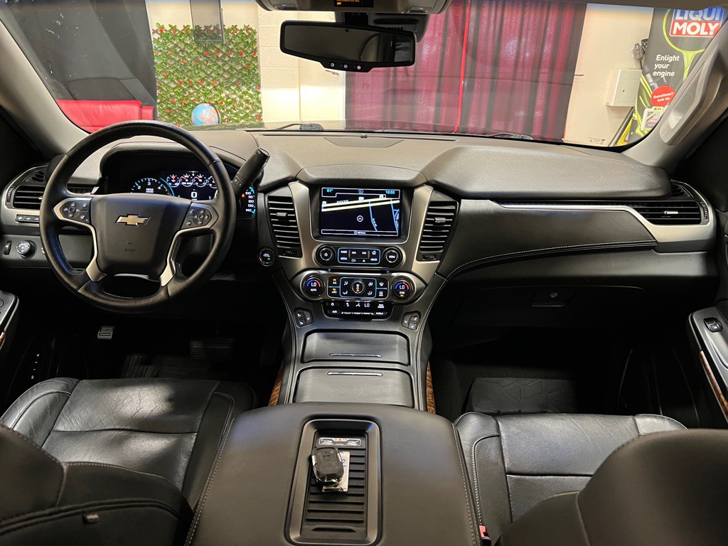 2017 Chevrolet Tahoe Image 14