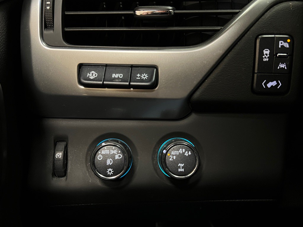 2017 Chevrolet Tahoe Image 22