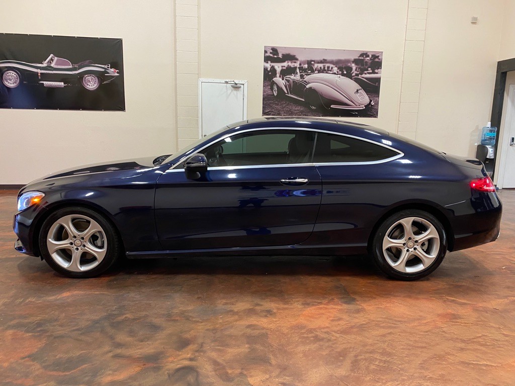 2017 Mercedes-Benz C-Class Image 6