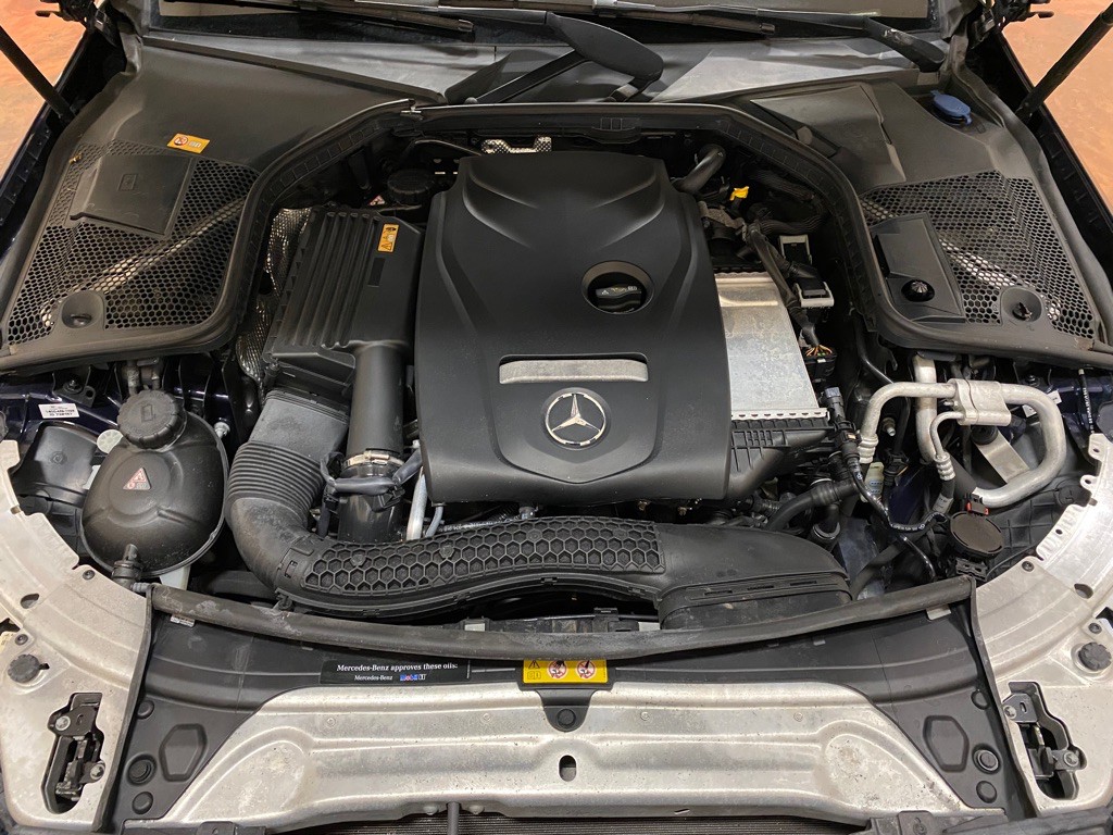 2017 Mercedes-Benz C-Class Image 11