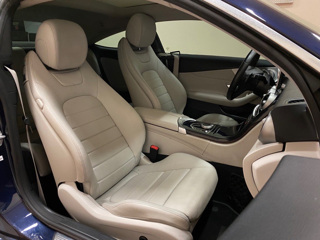 2017 Mercedes-Benz C-Class Image 30