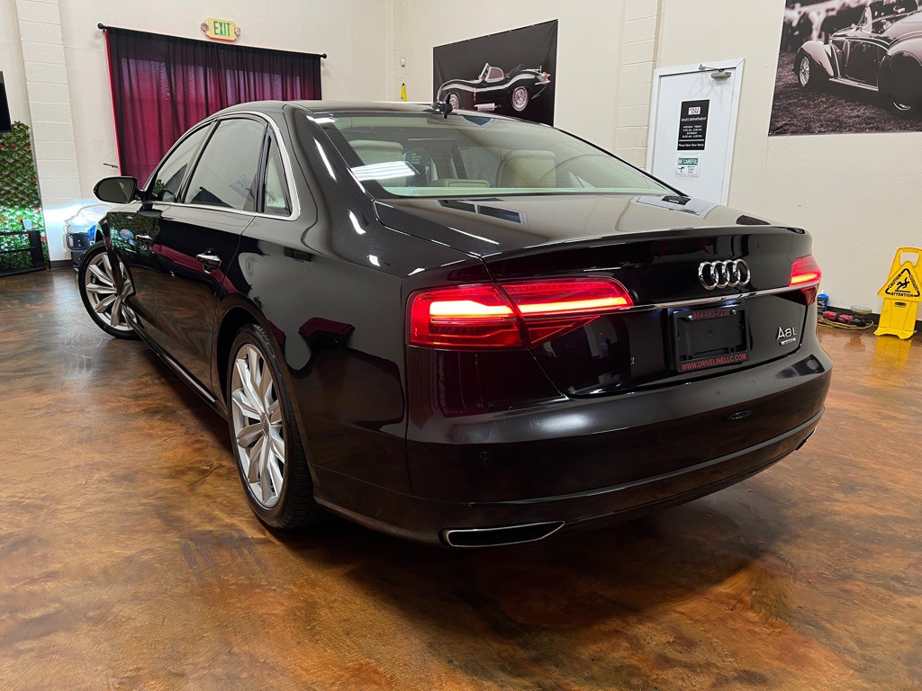 2017 Audi A8 Image 1