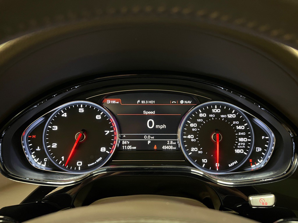 2017 Audi A8 Image 15