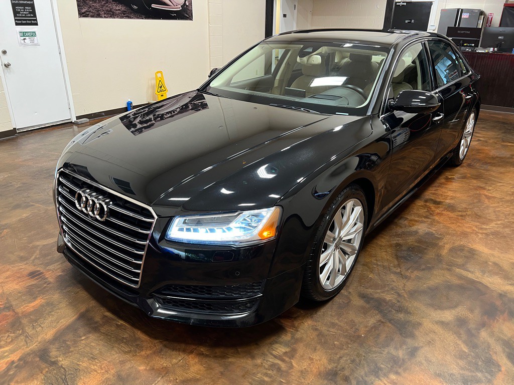 2017 Audi A8 Image 46