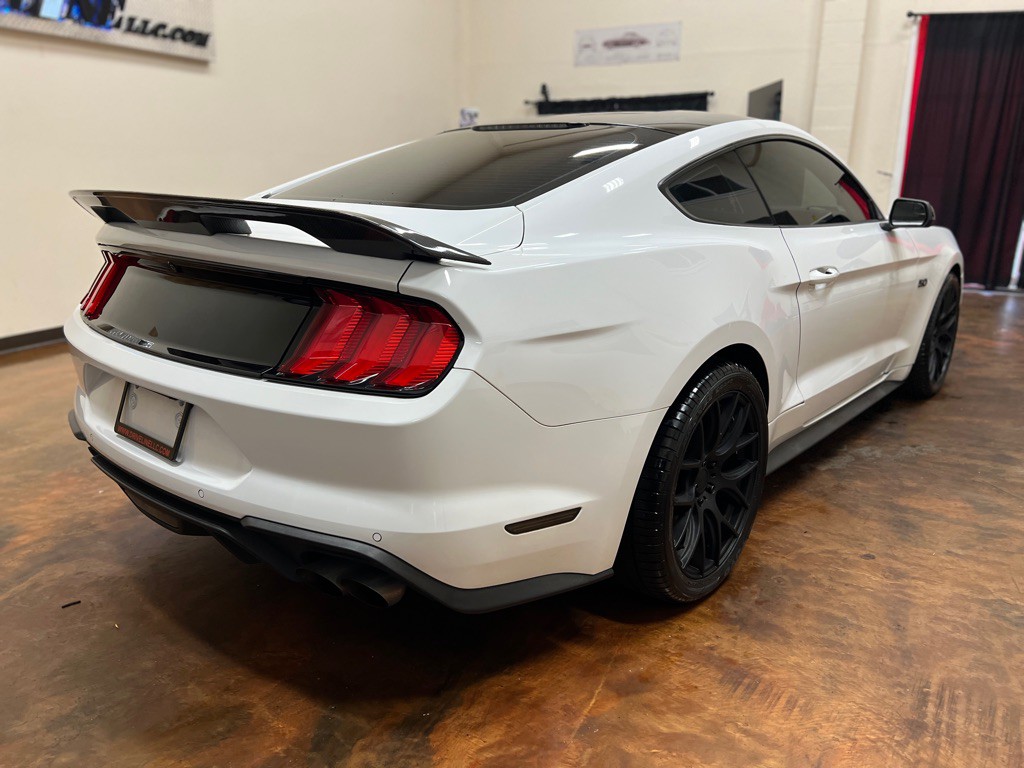 2018 Ford Mustang Image 8