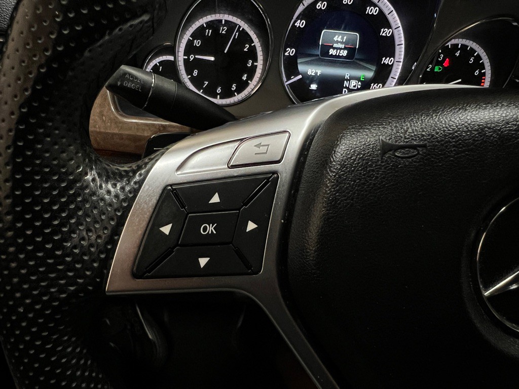 2013 Mercedes-Benz E-Class Image 17