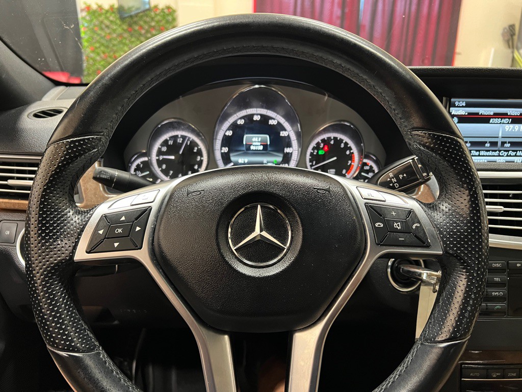 2013 Mercedes-Benz E-Class Image 18