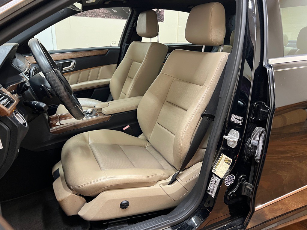 2013 Mercedes-Benz E-Class Image 27