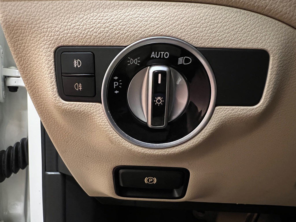 2016 Mercedes-Benz GLA-Class Image 20