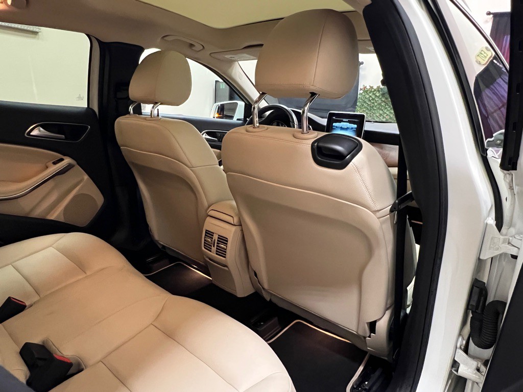 2016 Mercedes-Benz GLA-Class Image 31