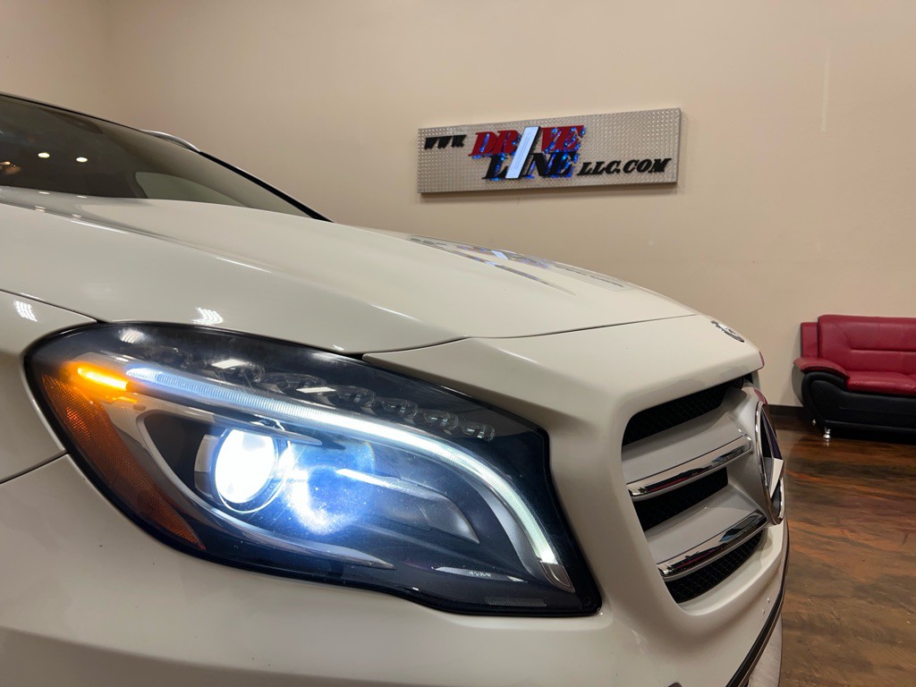 2016 Mercedes-Benz GLA-Class Image 40