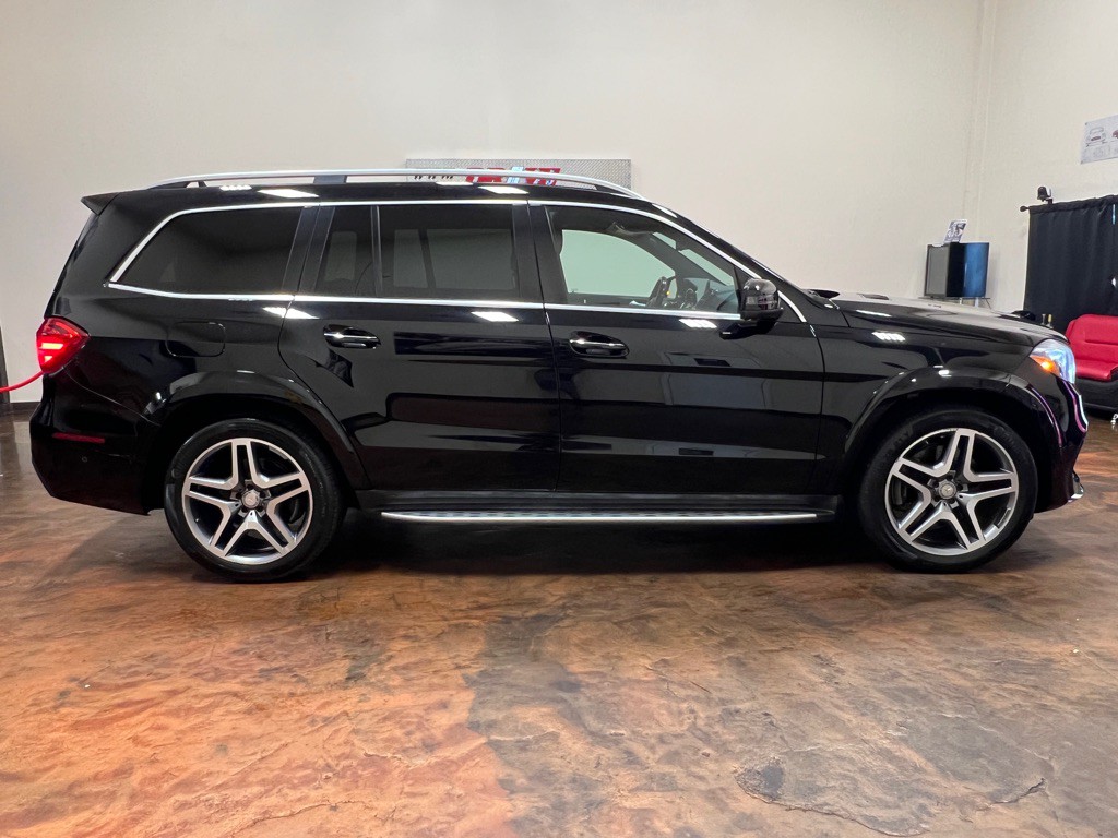 2017 Mercedes-Benz GLS-Class Image 10