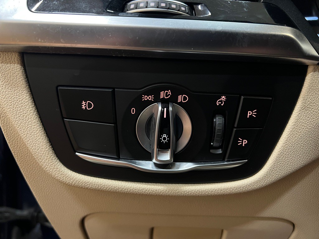 2018 BMW X3 Image 22