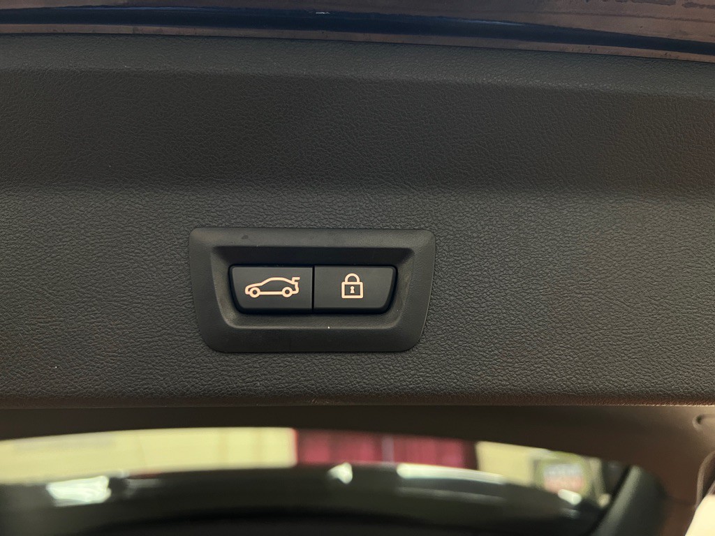 2018 BMW X3 Image 38