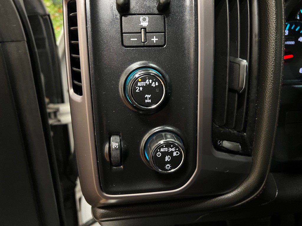 2017 GMC Sierra Image 24